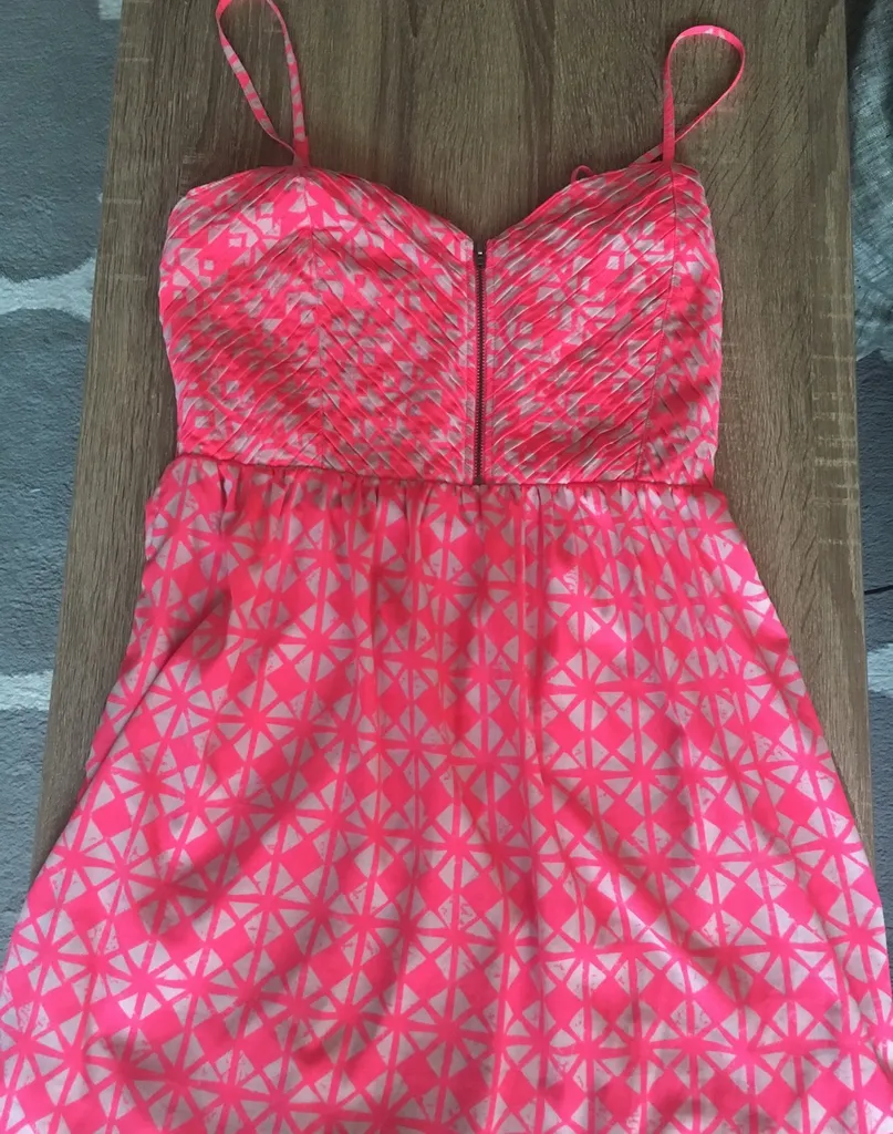 Neon Pink Roxy Dress- M photo 1