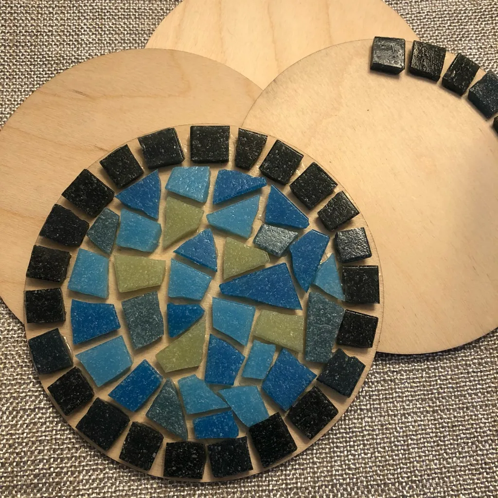 Mosaic Tile Coaster Kit (4 Coasters) photo 1