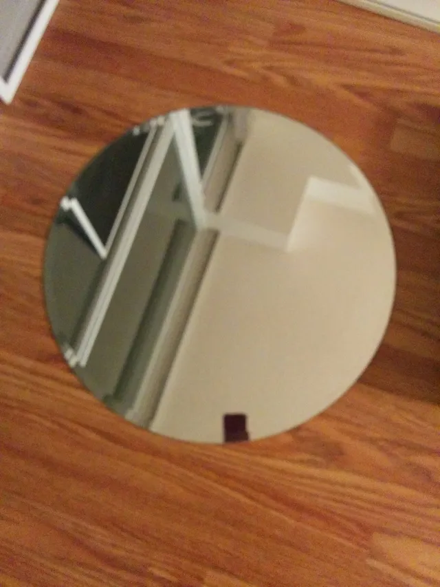 Circular Mirror photo 1
