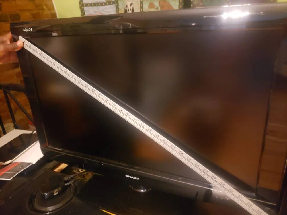 Sharp Aquos TV photo 1