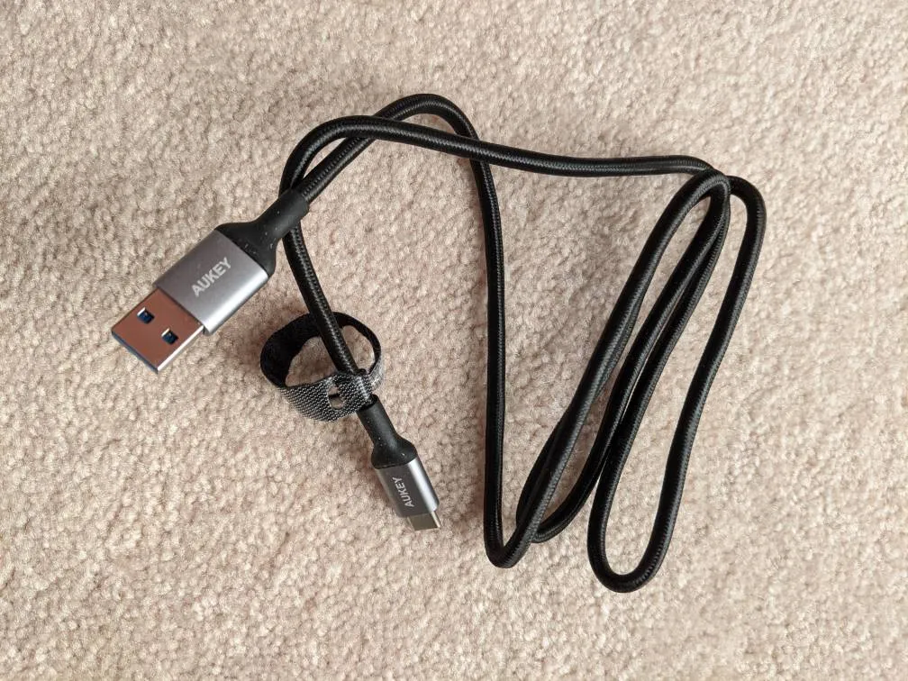 Aukey USB to USB-C Cable photo 1