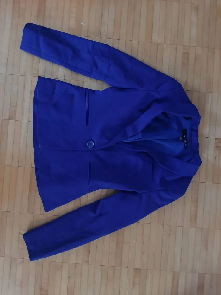 Blue Blazer fits like an XS photo 1