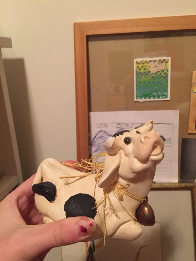 Ceramic Cow photo 1