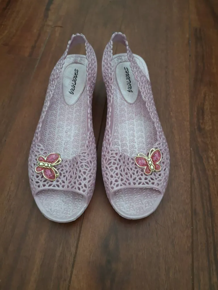 New Pink Jelly Shoes photo 1