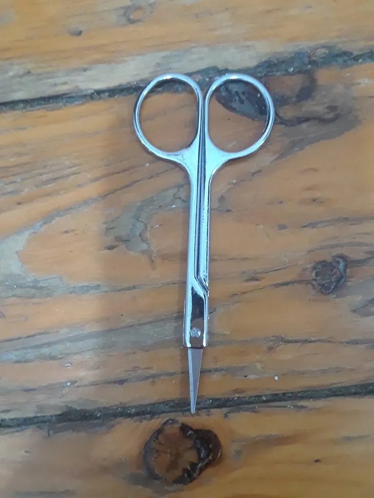 Nail Scissors / Ciseaux Pour Ongles photo 1