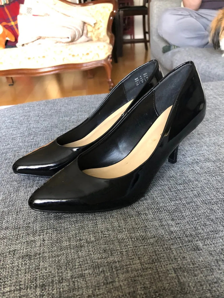 Call It Spring Heels Size 6/7 photo 1