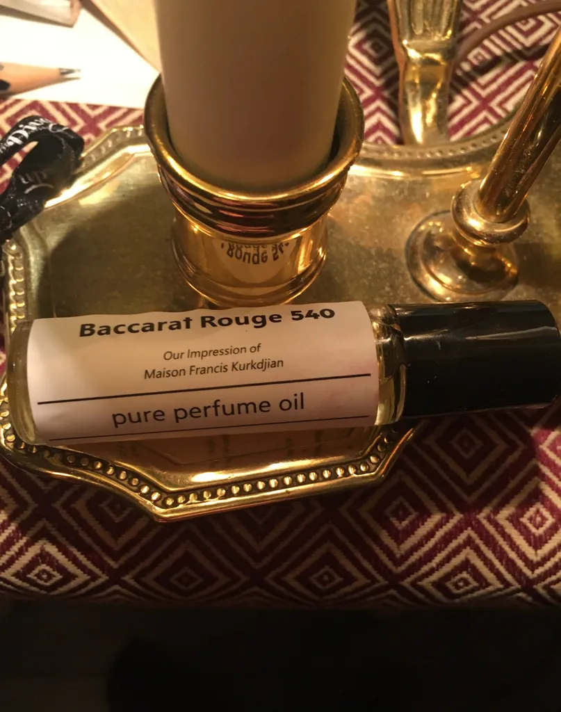 Baccarat Rouge Perfume photo 1
