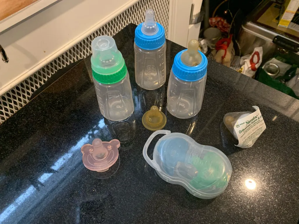 Baby Feeding Lot photo 1