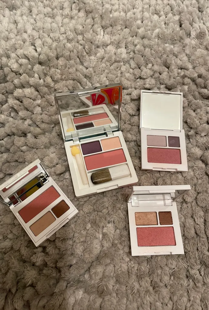 Clinique Makeup photo 1