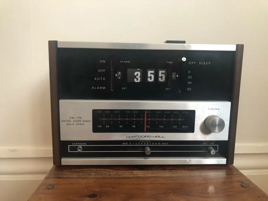 Vintage Radio photo 1