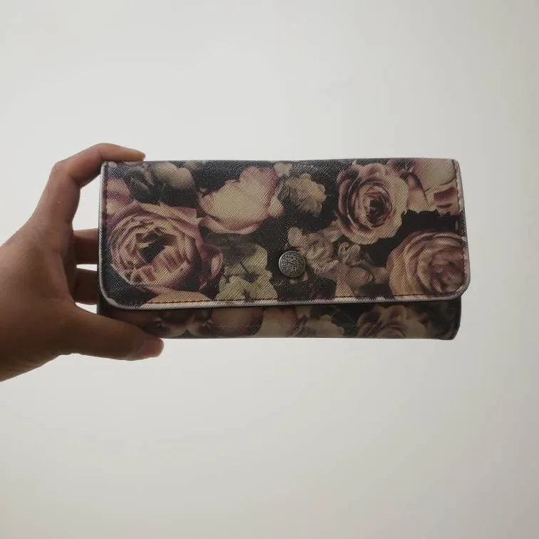 VINTAGE FLORAL WALLET photo 1