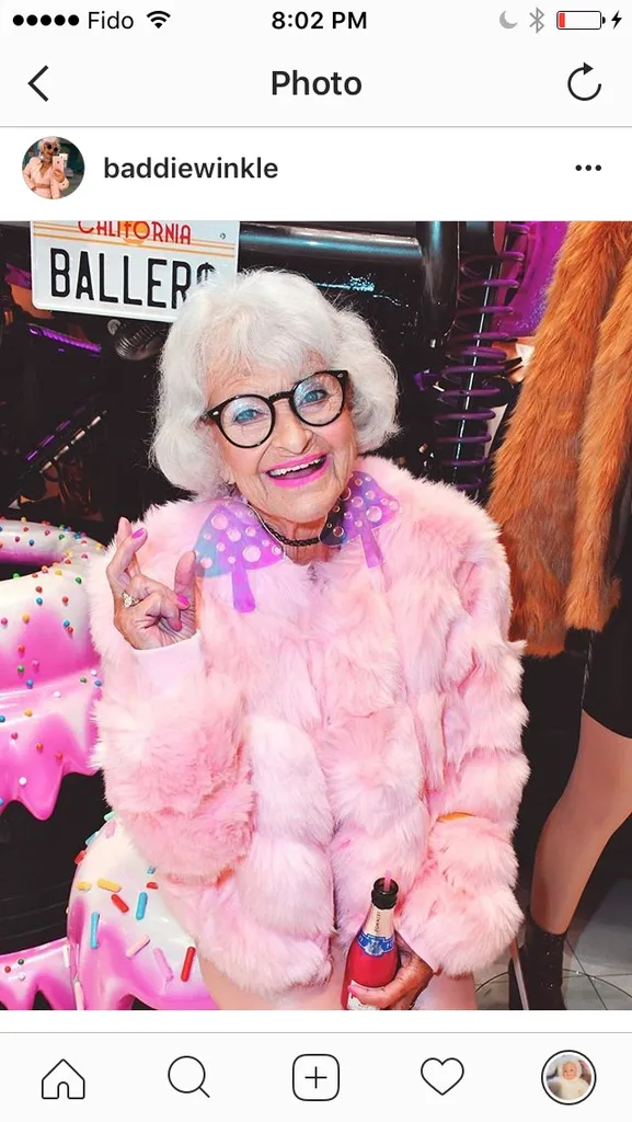 ISO Photographer For Headshot And Fashion Shoot! photo 1