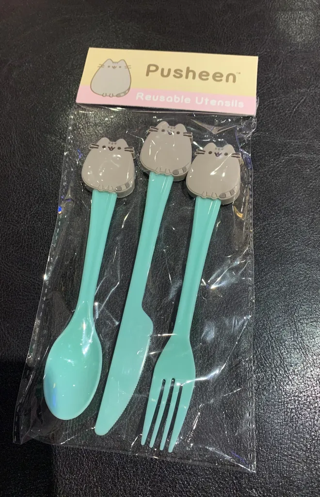 Pusheen utensils photo 1