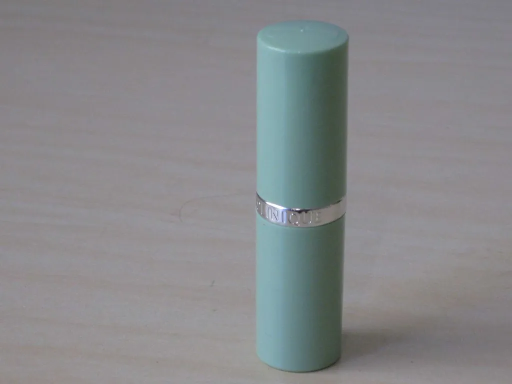 Clinique lipstick photo 1