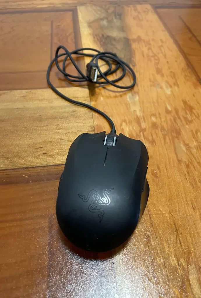 Razer Corded Mouse, 7 Customizable Buttons photo 1