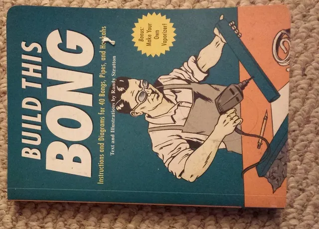 Make a Bong out of anything - Book photo 1