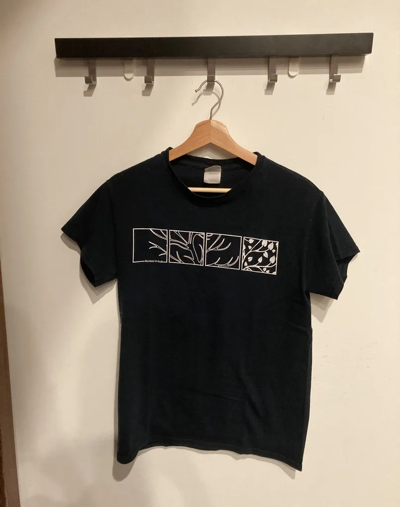 Random Black T-shirt photo 1