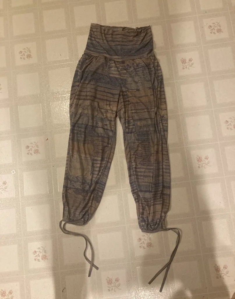 Stretchy Pants photo 1