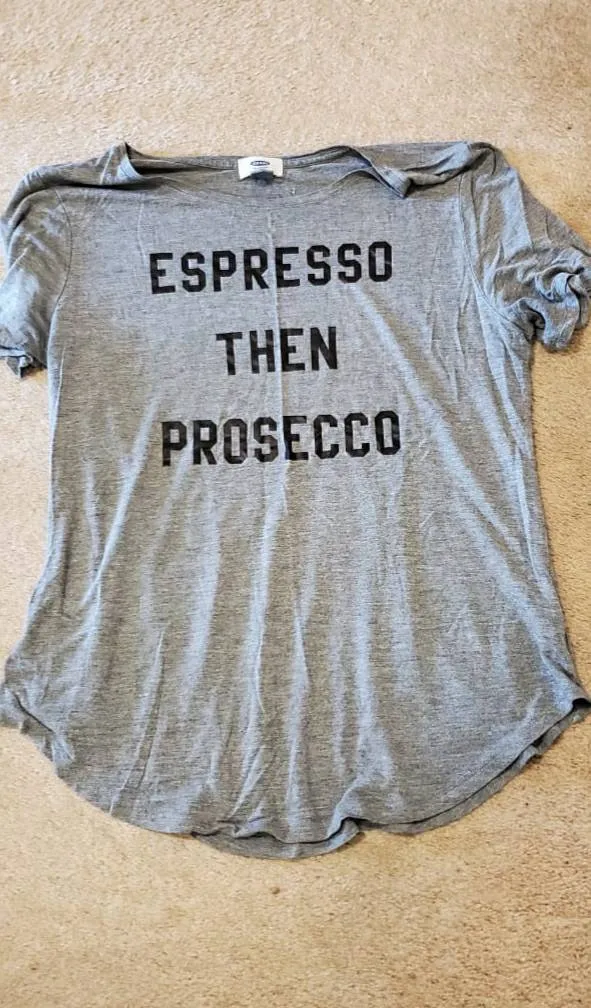 Size Medium. Fits Small Too photo 1