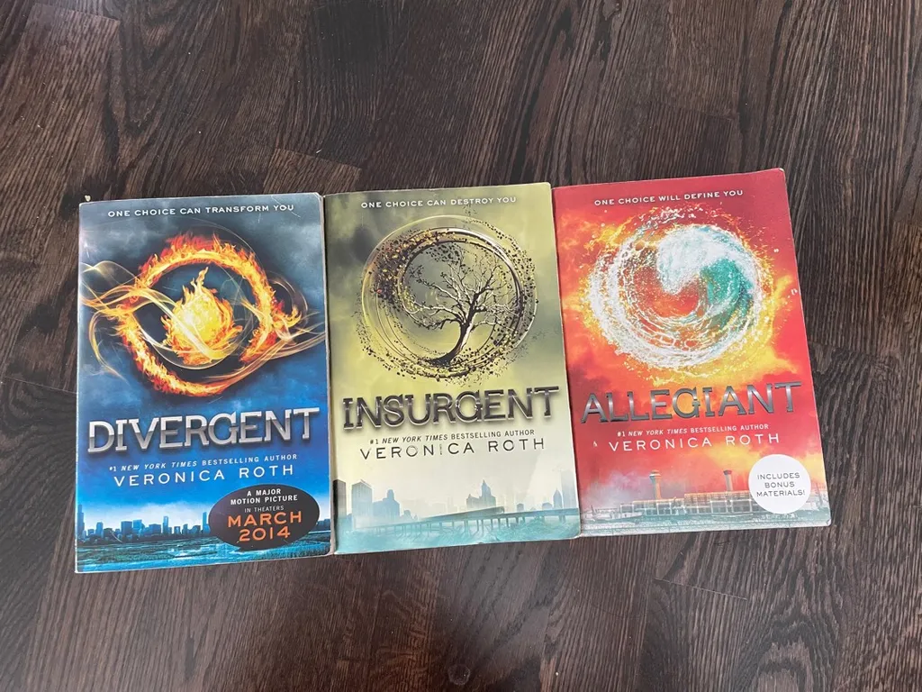 Divergent Series photo 1