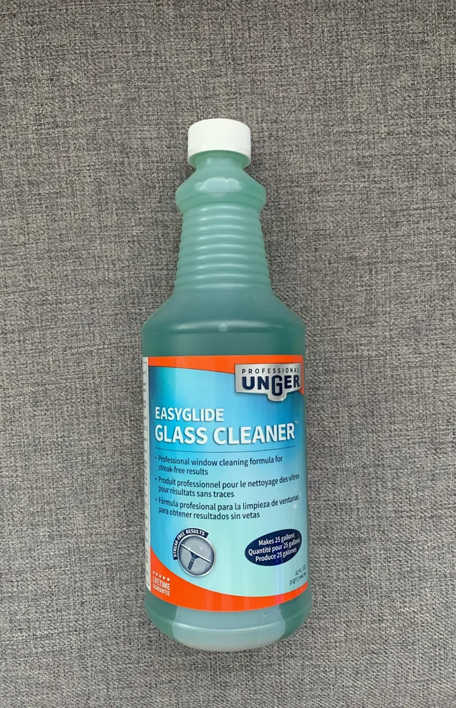 Easy Glide Glass Cleaner - Makes 25 Gallons photo 1