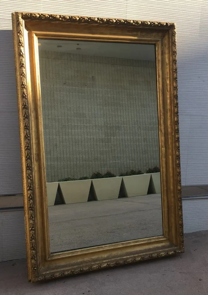 ISO Antique Or Gold Mirror photo 1