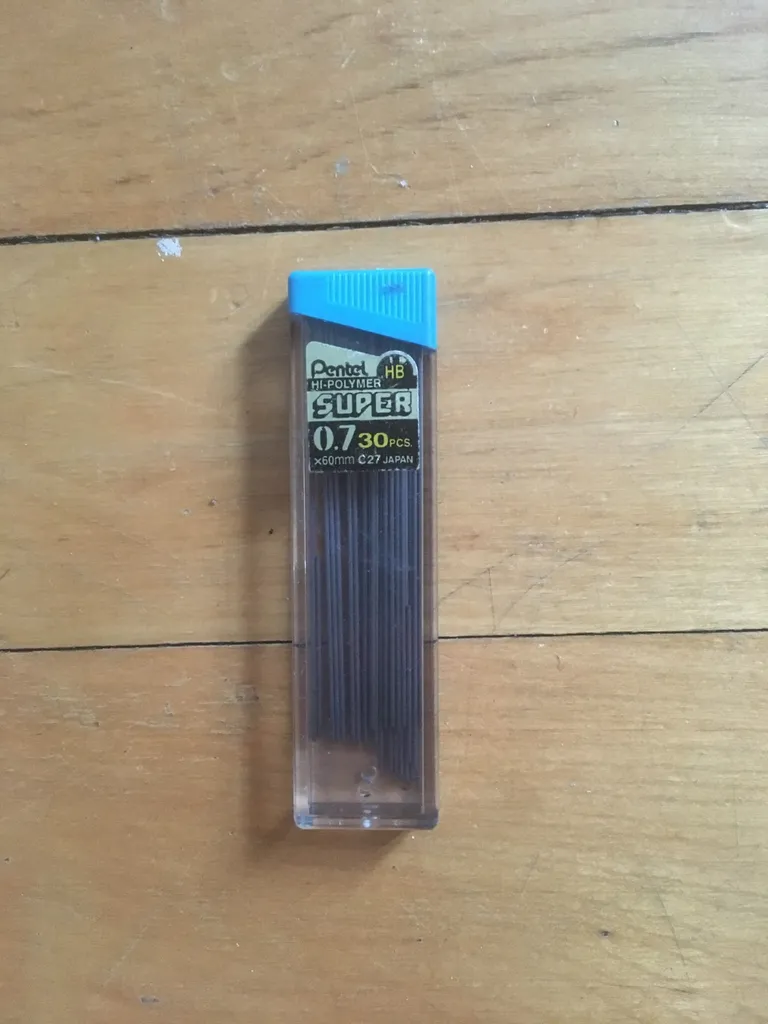 0.7 Lead Refills photo 1