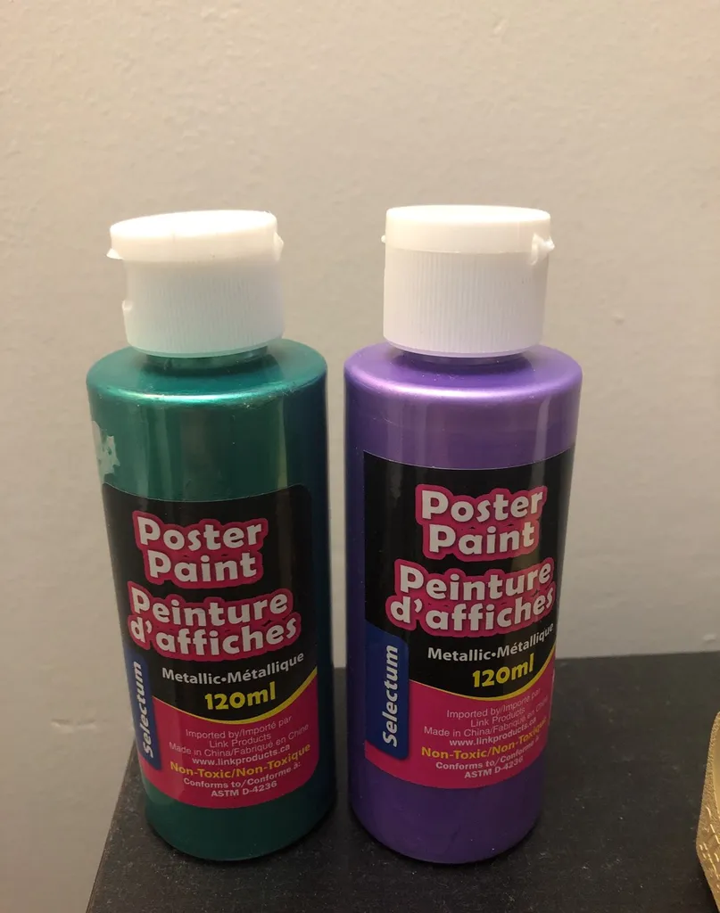 Metallic Poster Paint photo 1