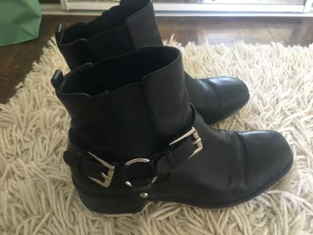 Michael Kors Boots photo 1