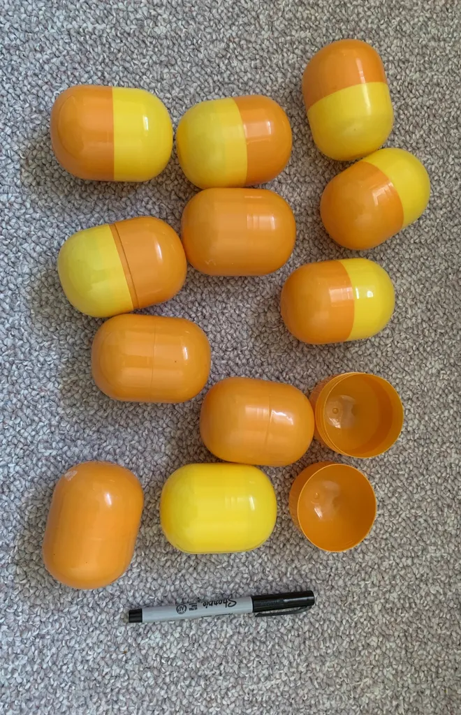 kinder surprise capsules photo 1