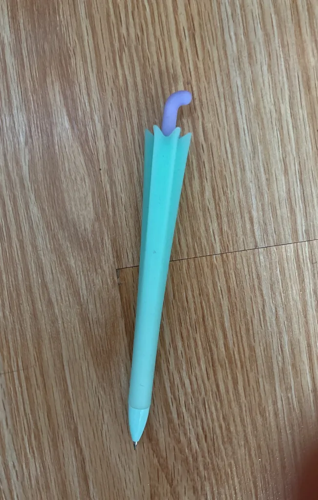 *** Umbrella Pencil photo 1