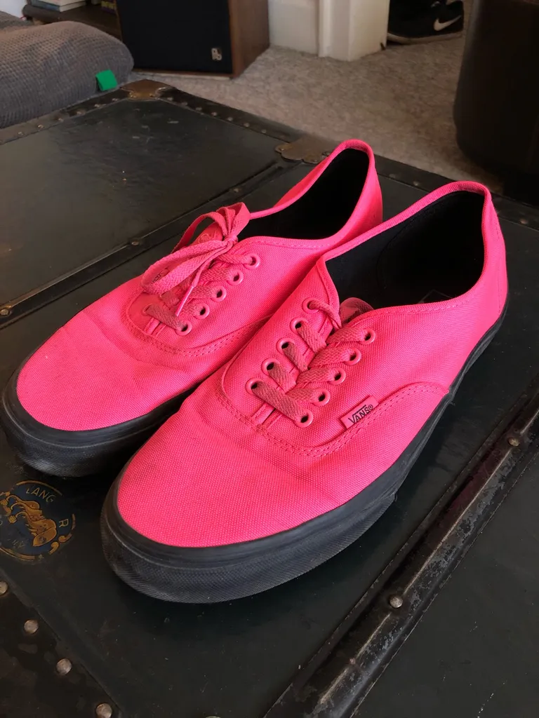 Men’s Vans Size 11 photo 1