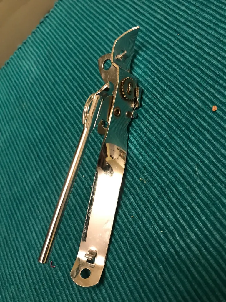 Minimal Can Opener photo 1
