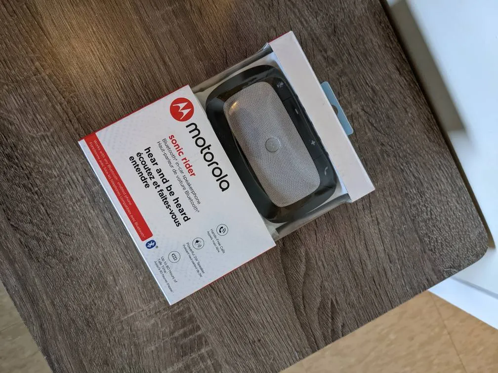 Bluetooth Handsfree Car Speaker photo 1