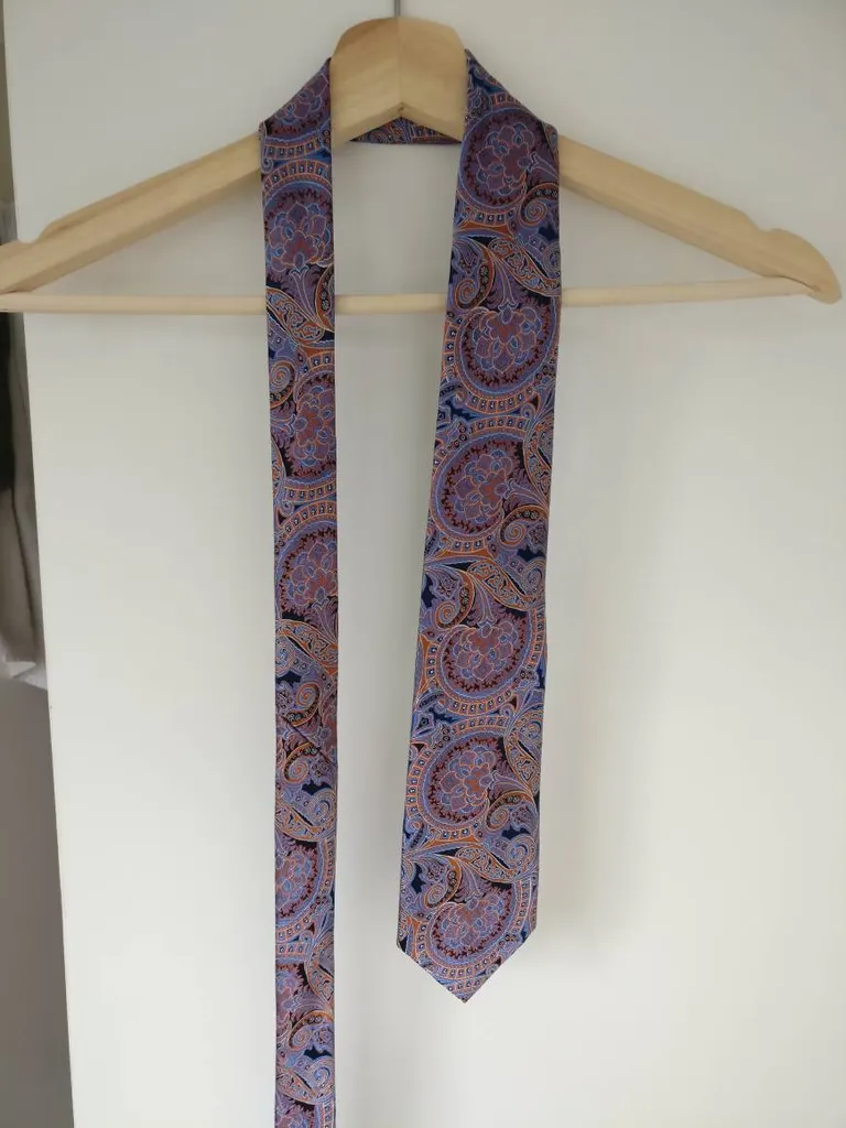Silk Tie photo 1