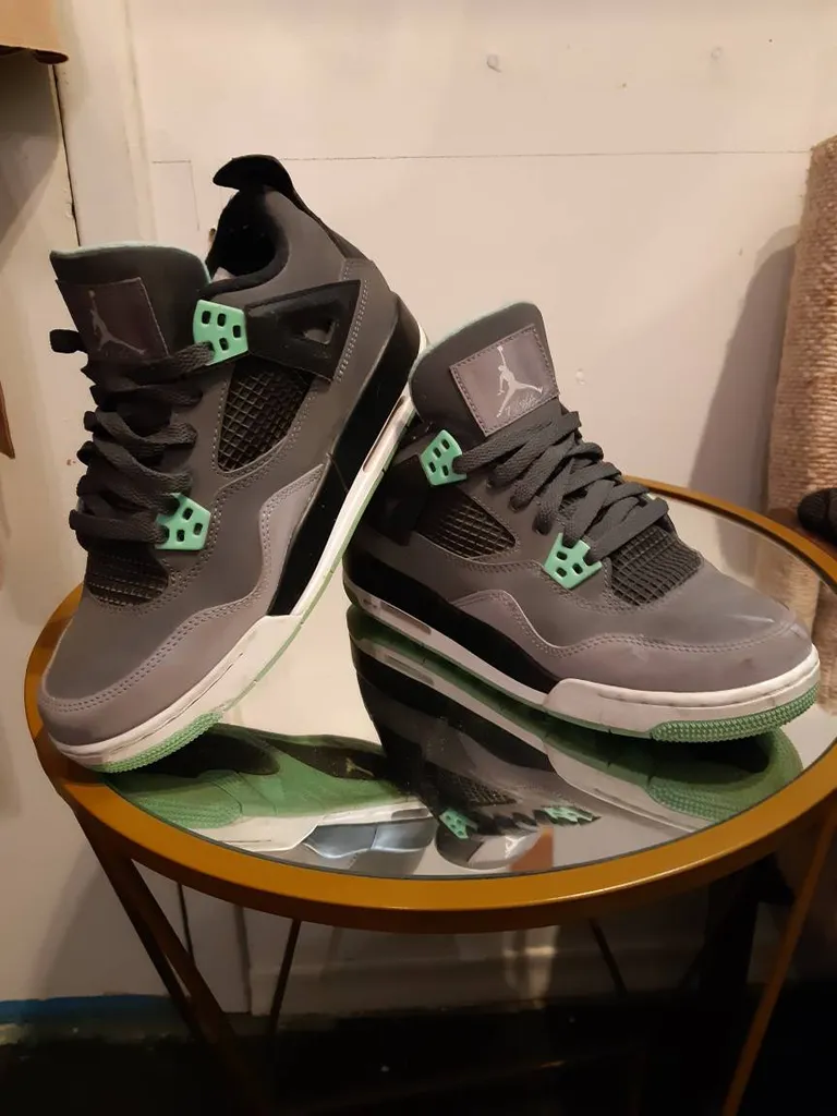 6.5Youth Air Jordan photo 1