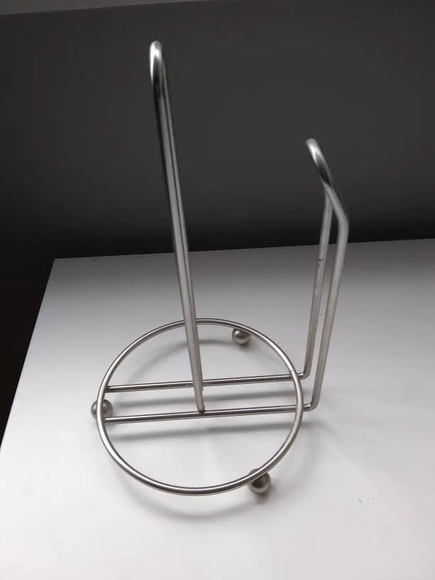 Paper towel holder photo 1