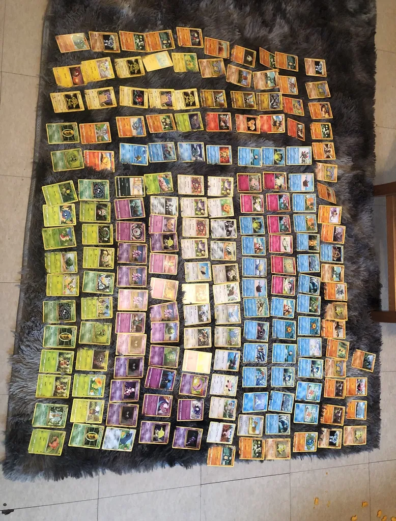 Pokémon Cards photo 1