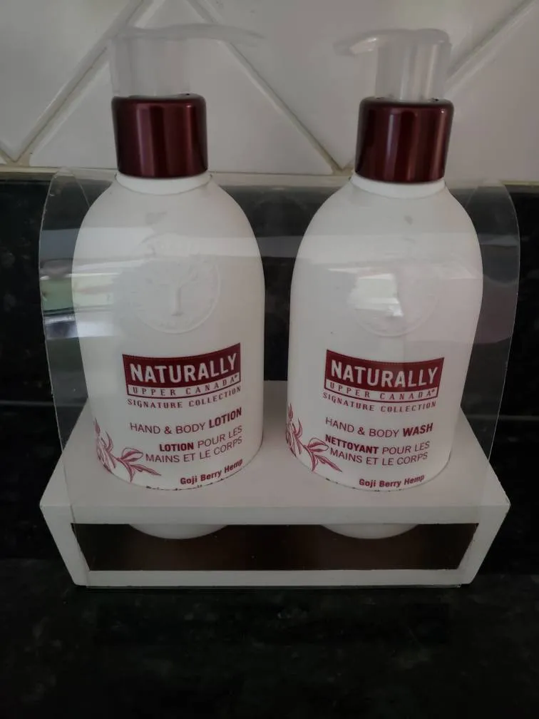 New Golgi Berry Hemp Caddy Set photo 1