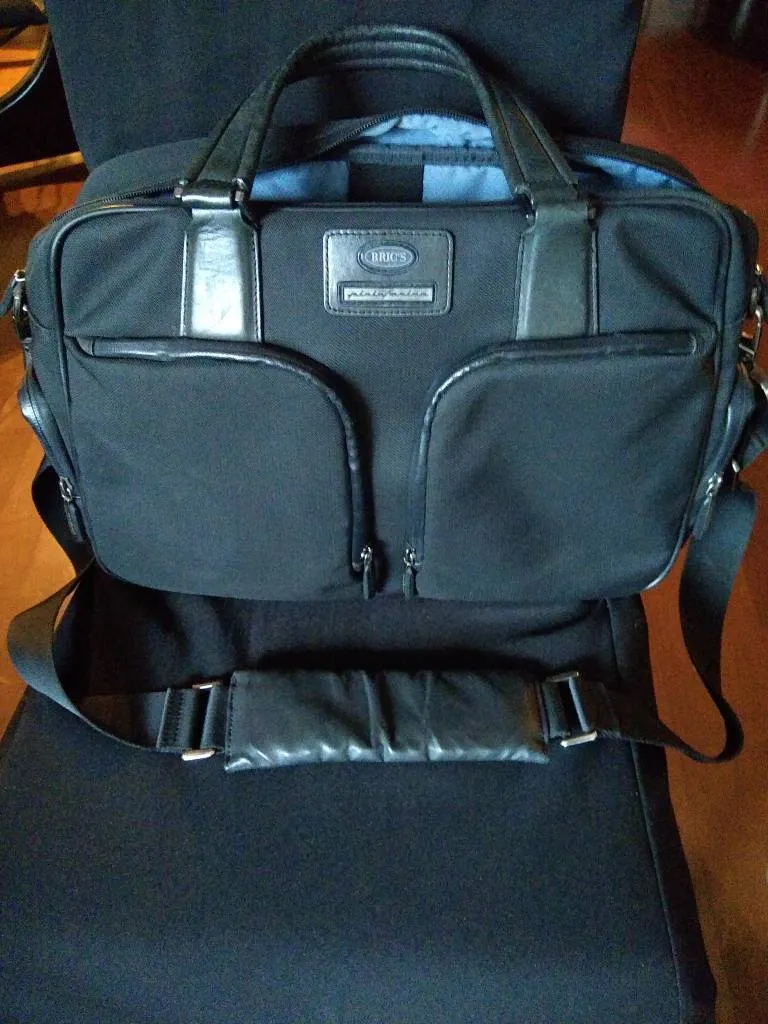 Bric's Messenger Bag photo 1