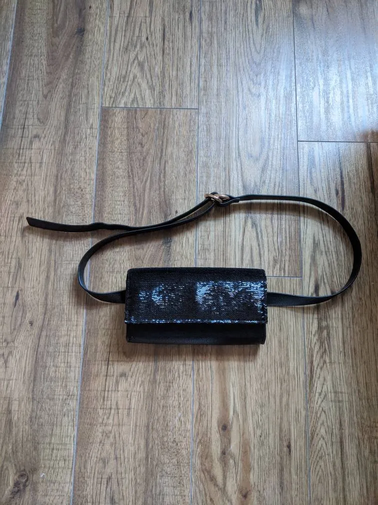 H&M Hip Bum Bag photo 1