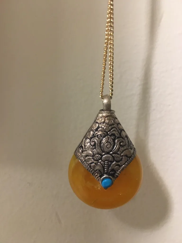 Pendant photo 1