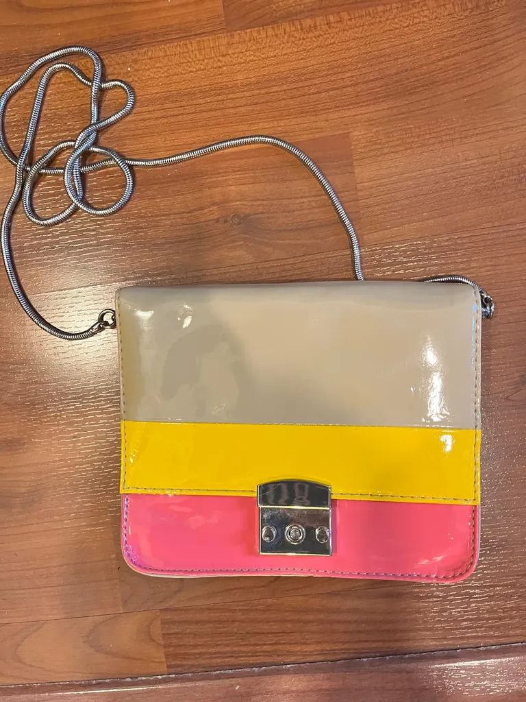 Cute H&M Shoulder Bag photo 1