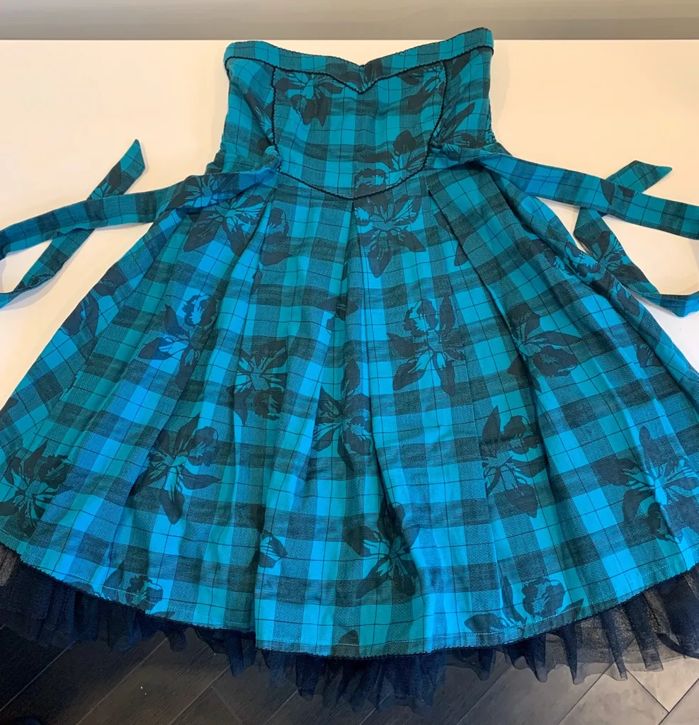 Sweet Heart Dress photo 1