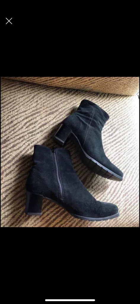 Waterproof Suede Boots photo 1