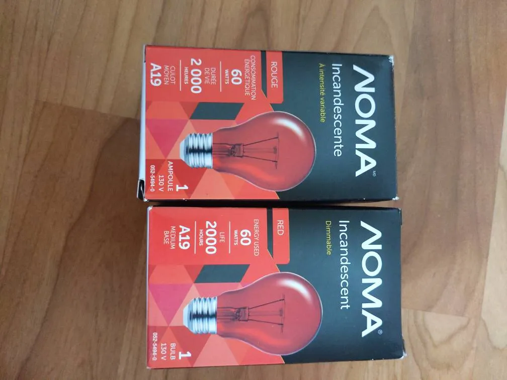 2 Red Colour Bulbs photo 1