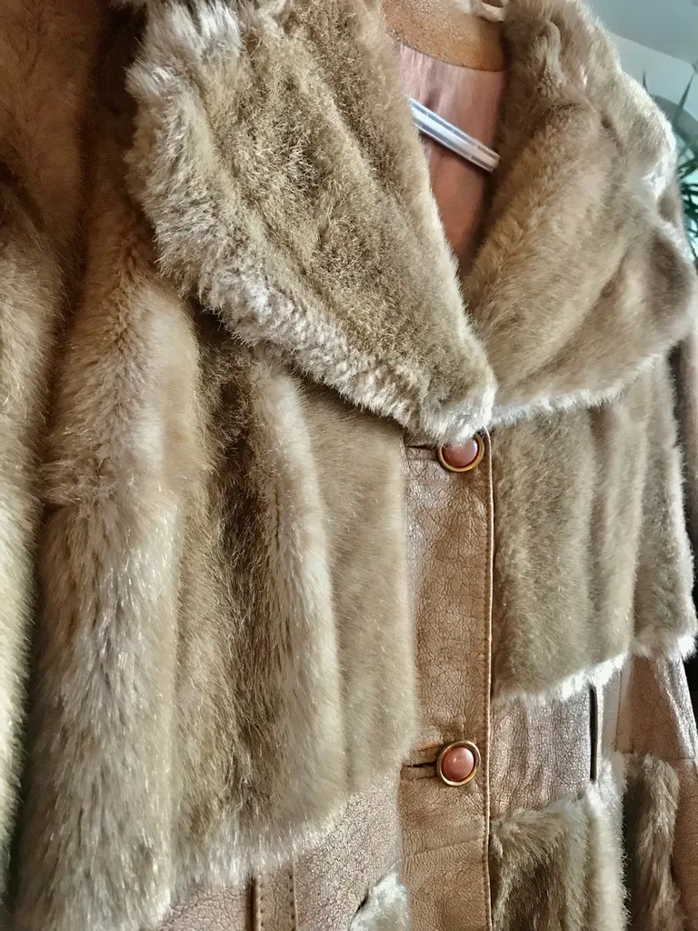 Vintage Leather & Fur Coat photo 1