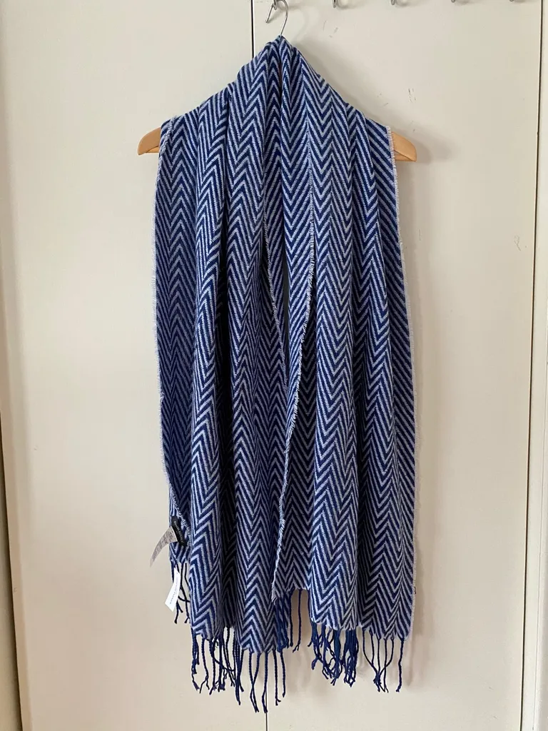 Banana Republic Wrap Scarf photo 1