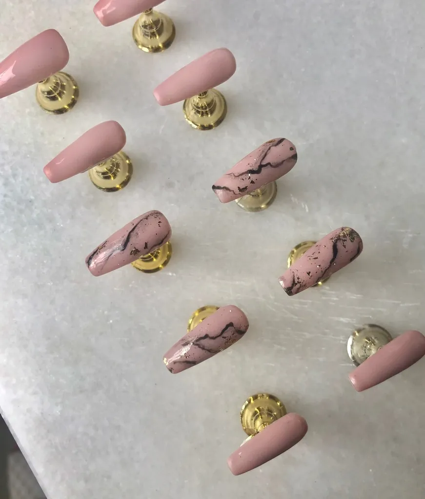 Press On Nails photo 1