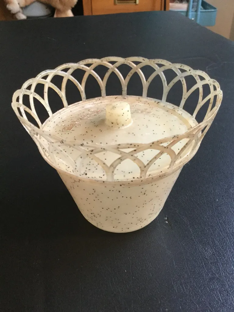 Hair Clips N’ Things Container photo 1